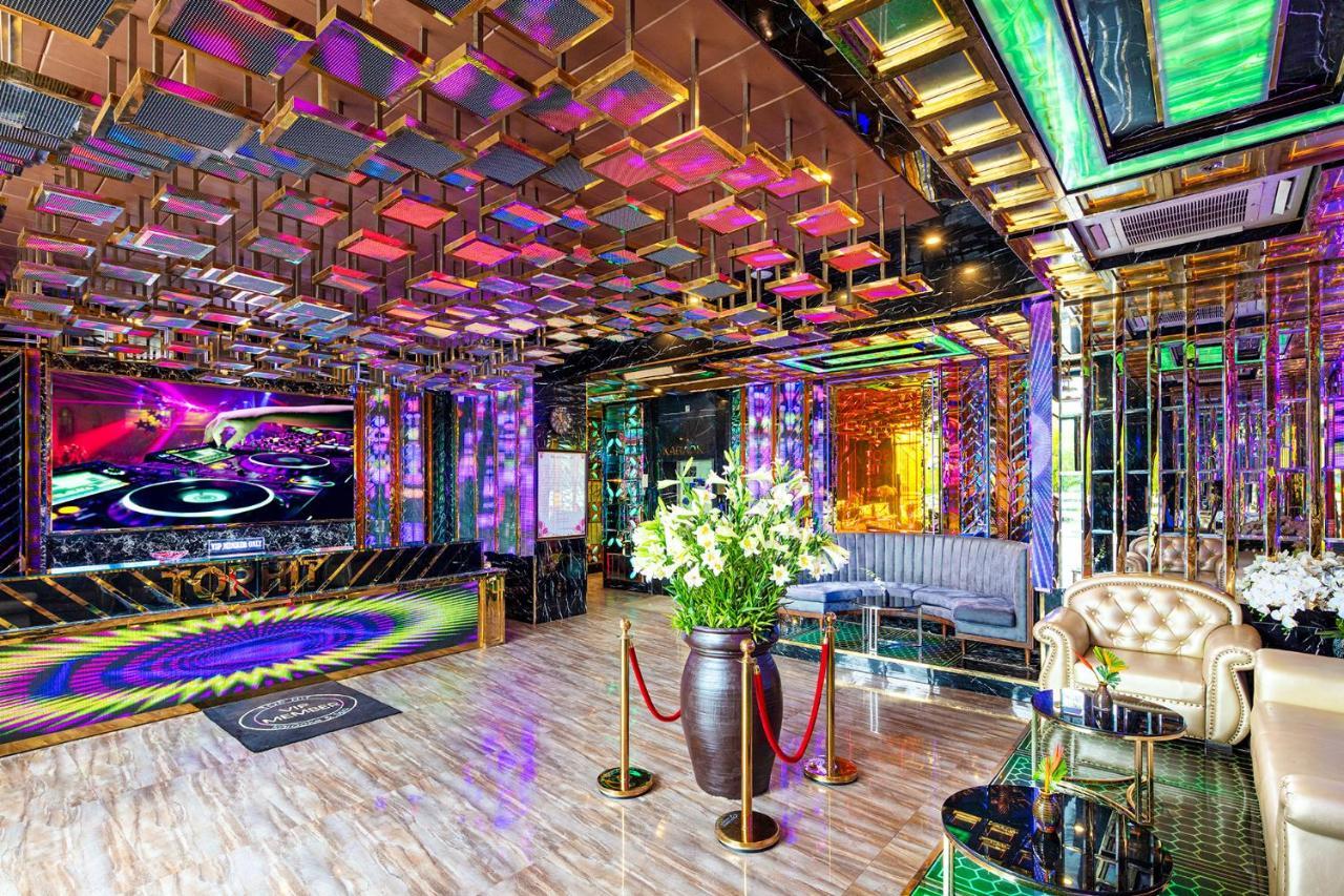 Ravatel Luxury Hotel Bac Giang Exterior foto